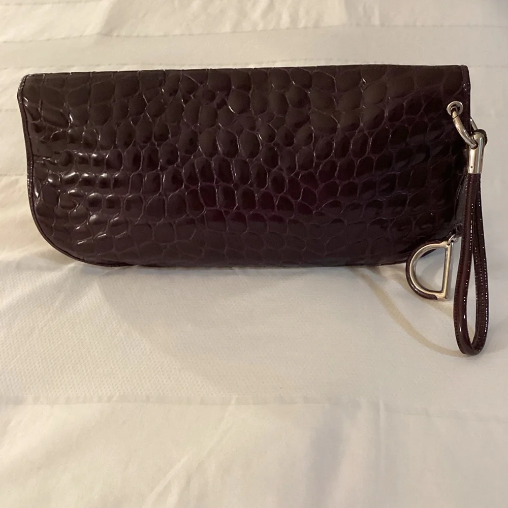 Christian Dior Dior Purple Crocodile Embossed Patent Clutch - Picture 2 of 15